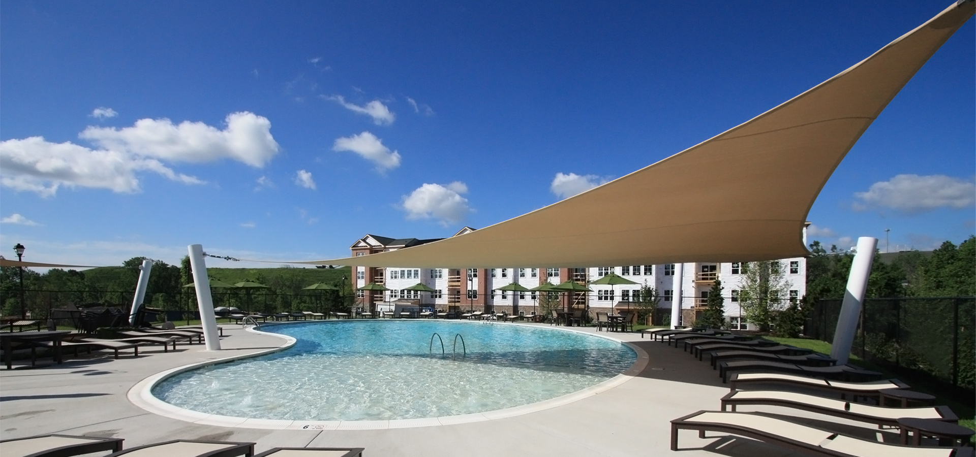 Honeygo Run Luxury Apartments near White Marsh, Maryland